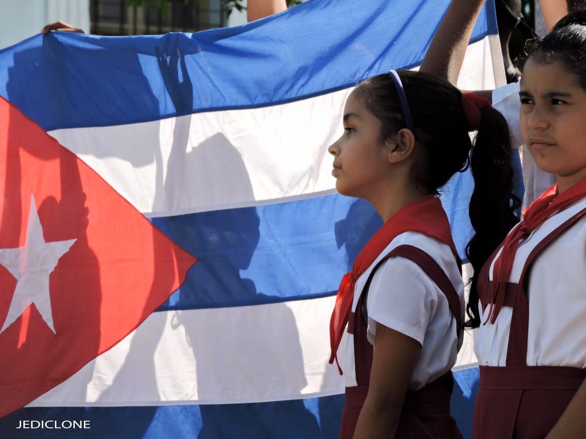 Por ellos, por el futuro, nuestro propósito es construir una Cuba plural, con todos.